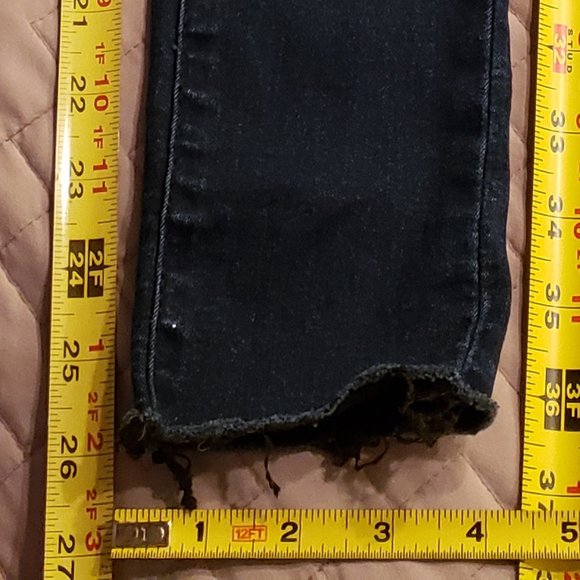 Free People Pull on Skinny Jeans Frayed Raw Hem - Picture 13 of 13